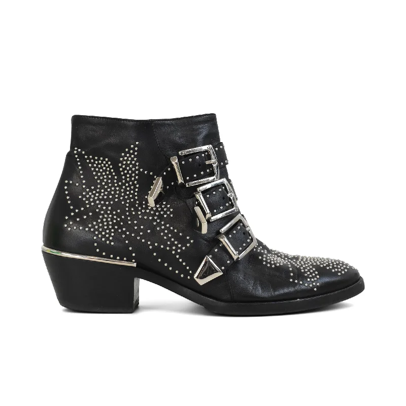 Chloe 'Susanna' Boots - Women's 36.5