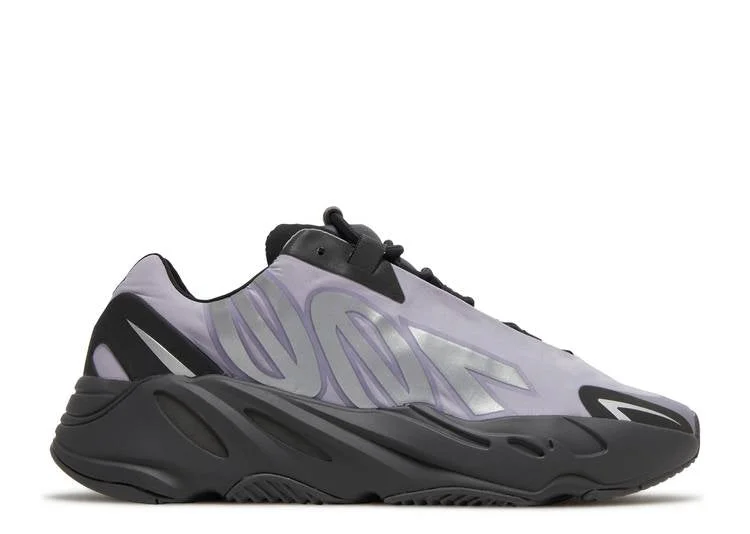 YEEZY BOOST 700 MNVN 'GEODE'
