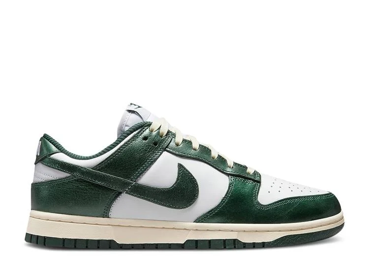 WMNS DUNK LOW 'VINTAGE GREEN'