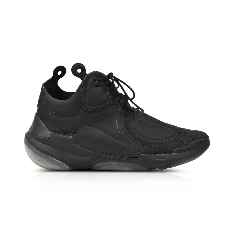 Nike x MMW Sneakers - Men's 11