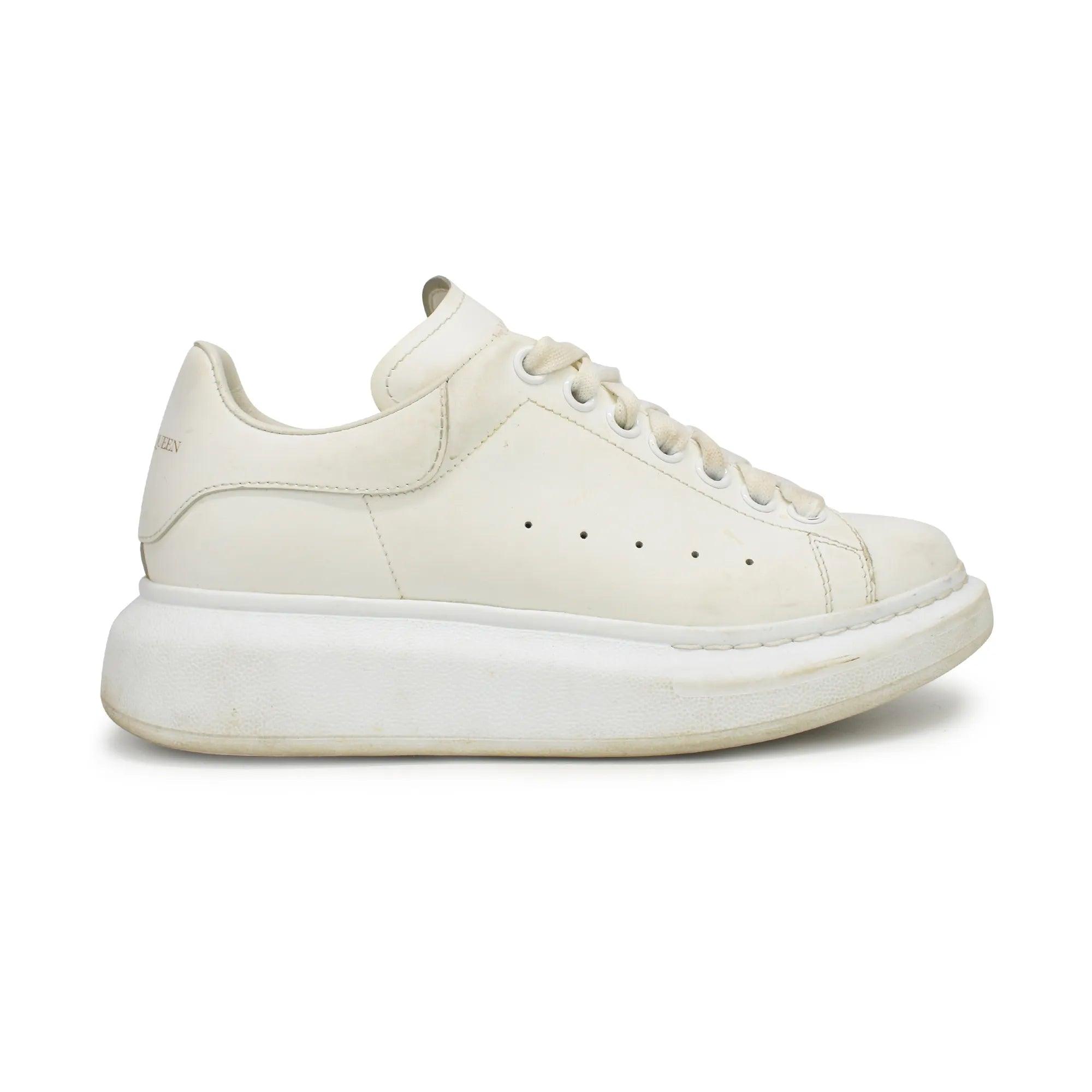 Alexander McQueen Sneakers - Women's 37