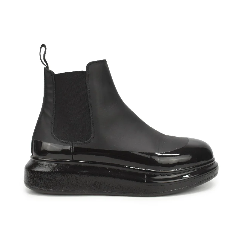 Alexander McQueen Boots - Women's 37.5