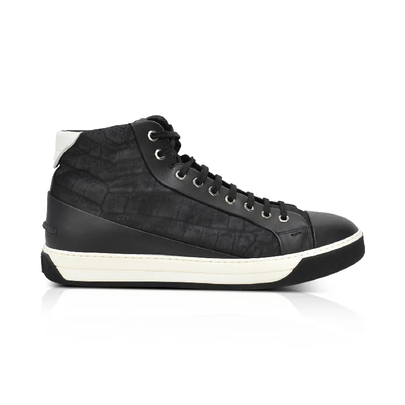 Fendi Sneakers - Men's 9