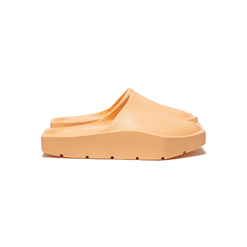 Nike Womens Jordan Hex Mule (Celestial Gold)