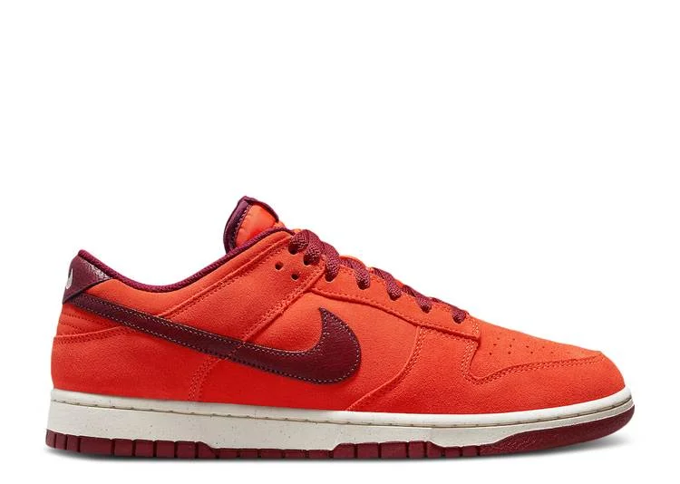 DUNK LOW 'ORANGE SUEDE'