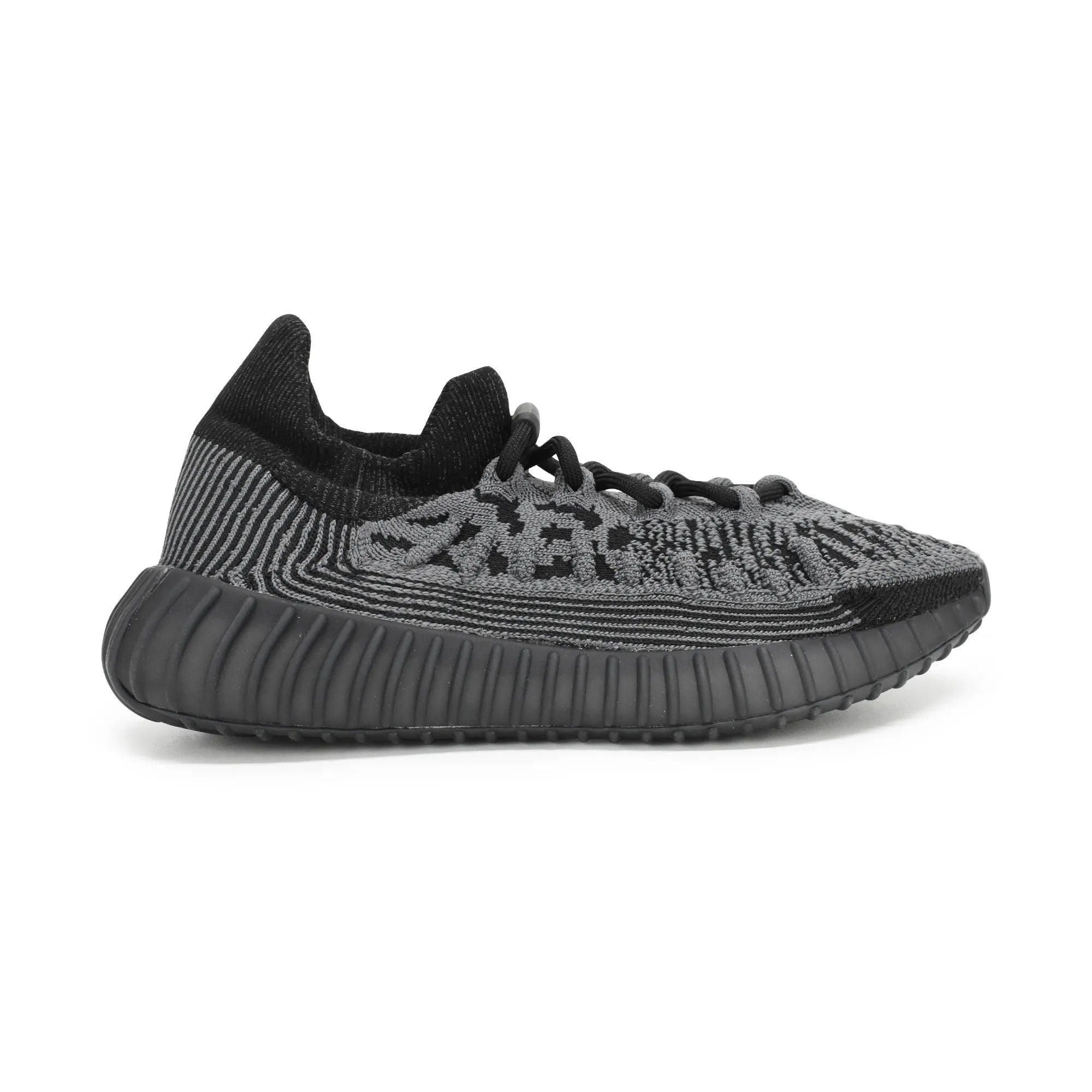 Yeezy 'Boost 350 V2' Sneakers - Women's 8/Men's 6